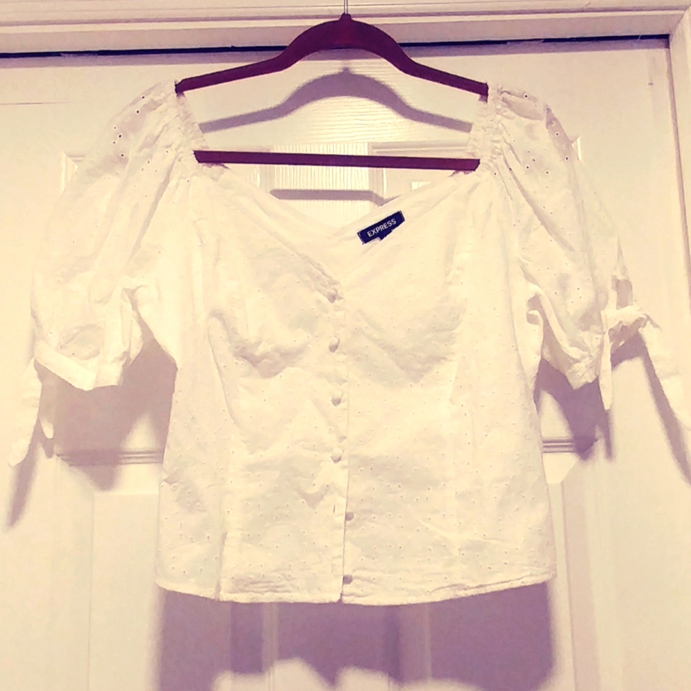 Express top - Picture 1 of 4
